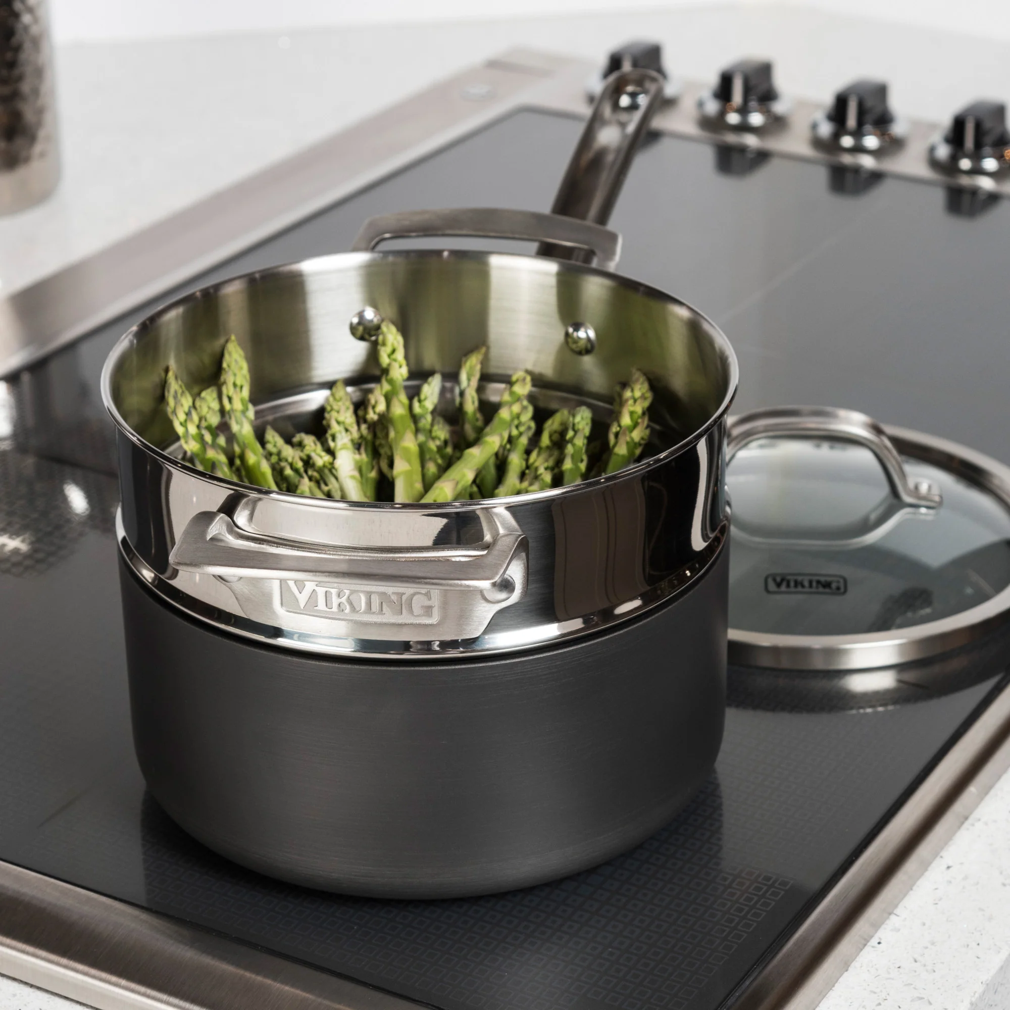 Viking Stainless Steel Universal Steamer Insert and Colander - Image 2